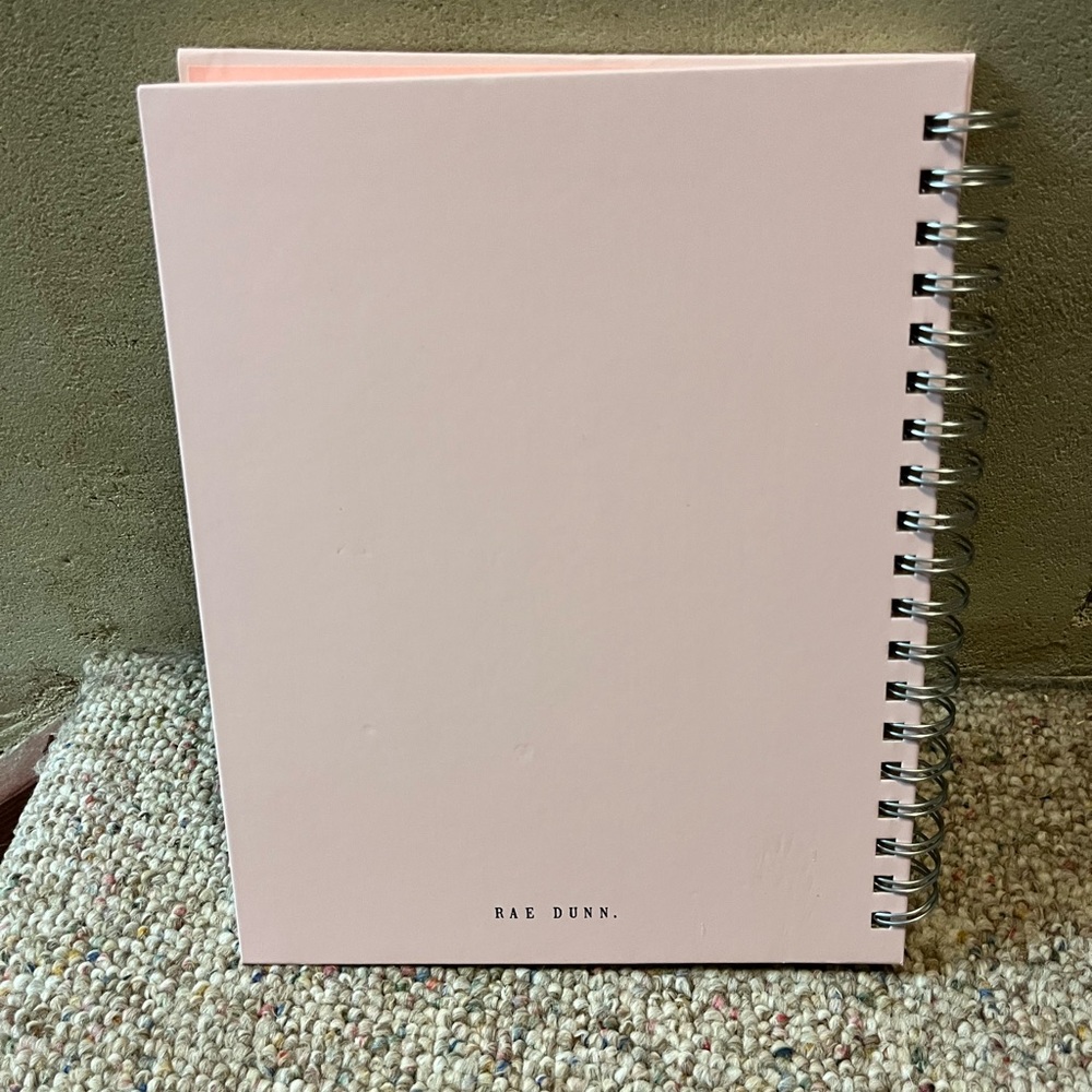 🆕 Rae Dunn HELLO 2024 17 Month Planner Pink - Picture 11 of 13